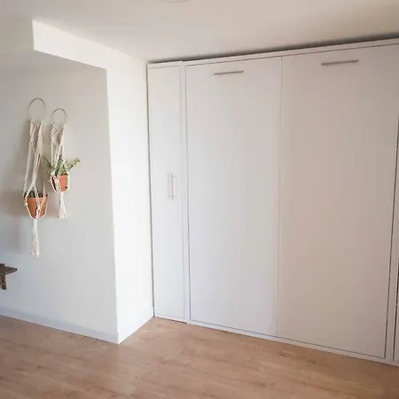 Cozy Studio With Good Views Apartment