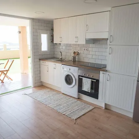 Cozy Studio With Good Views Apartment
